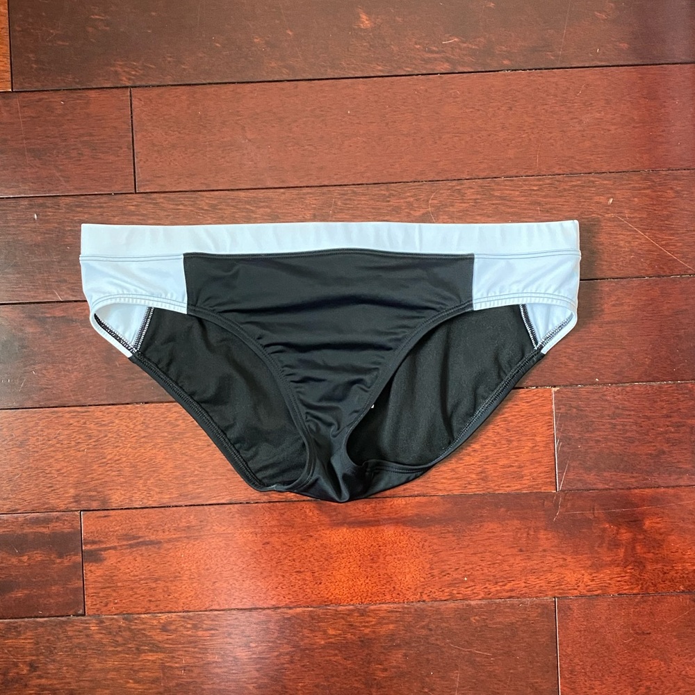 Lands’ End NWT bathing suit bottoms